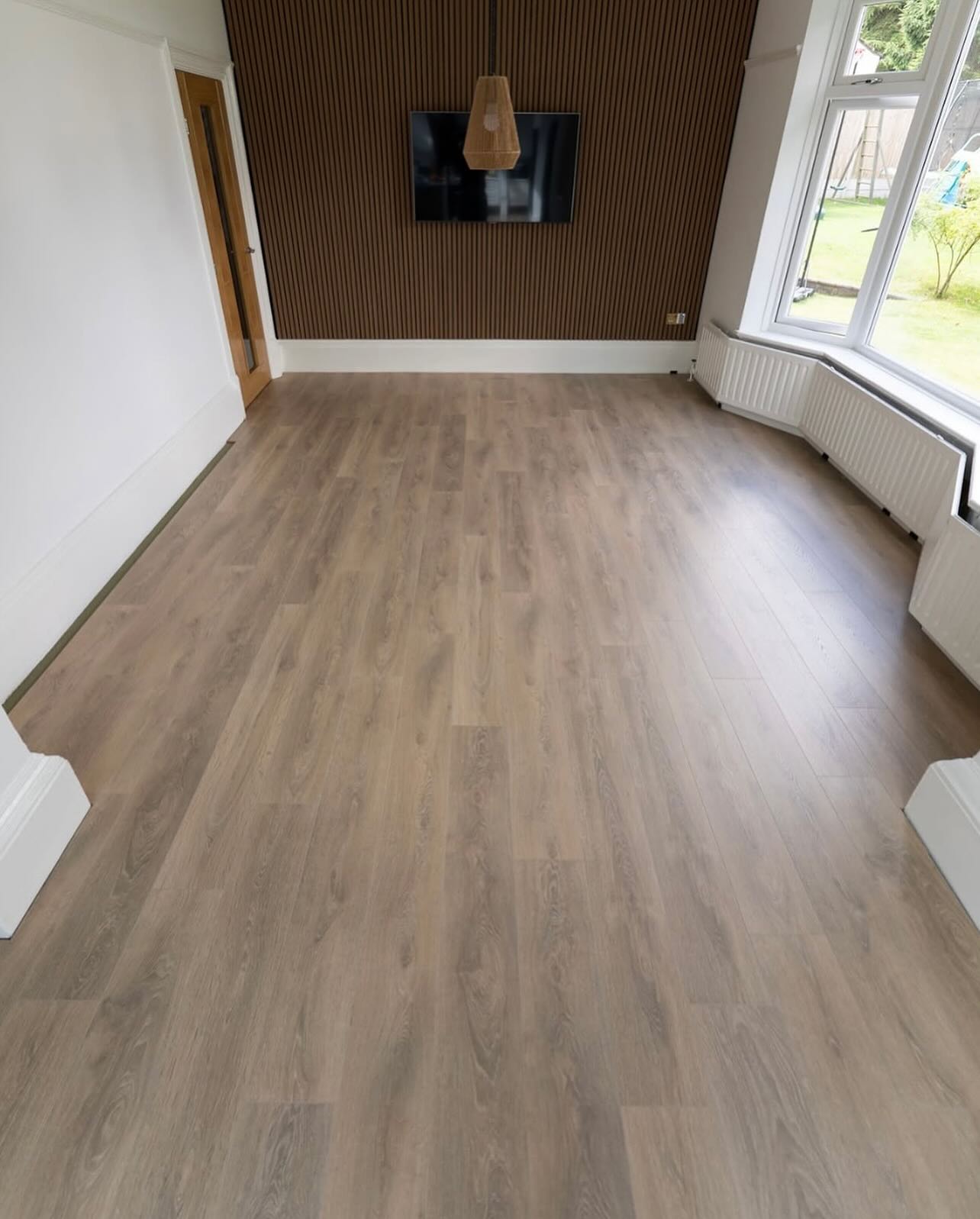 high_end_flooring_1748924461_3646565140338679669_71794381068