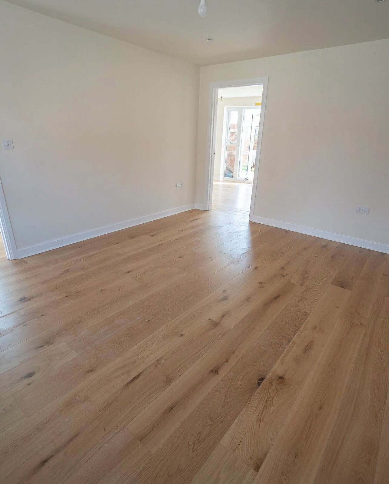 high_end_flooring_1749827768_3654142626753701502_71794381068